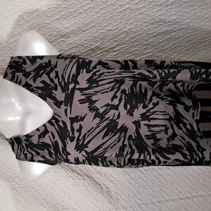 Vincent Camuto taupe sleeveless blouse